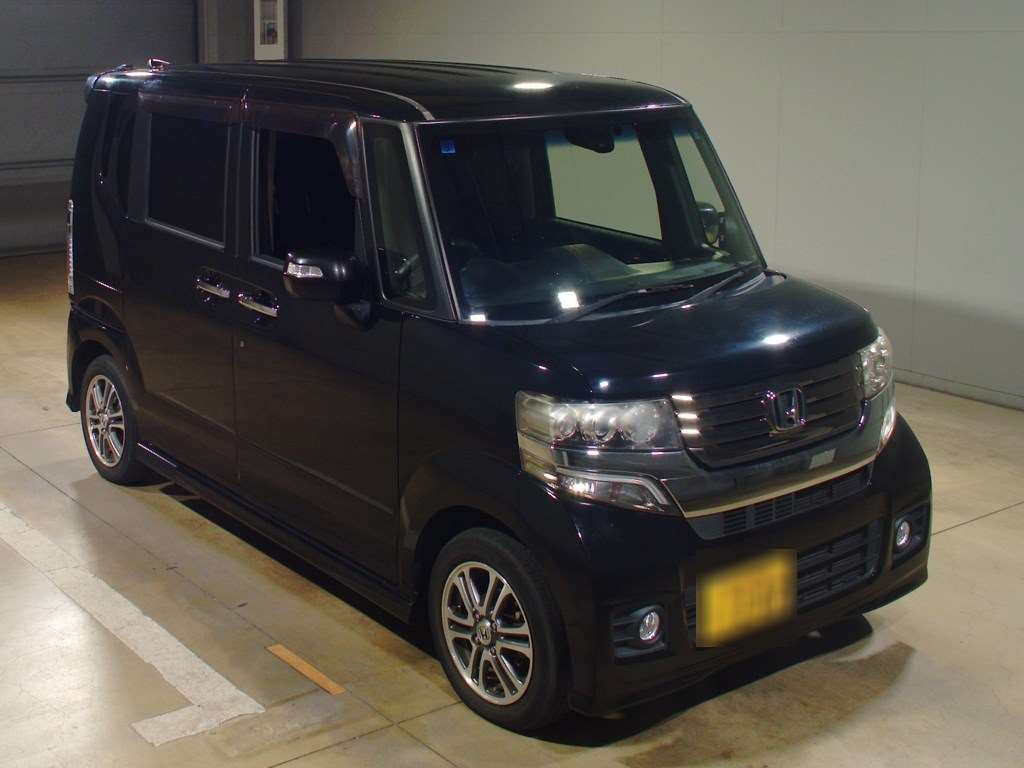 2015 Honda N-BOX CUSTOM JF1[2]