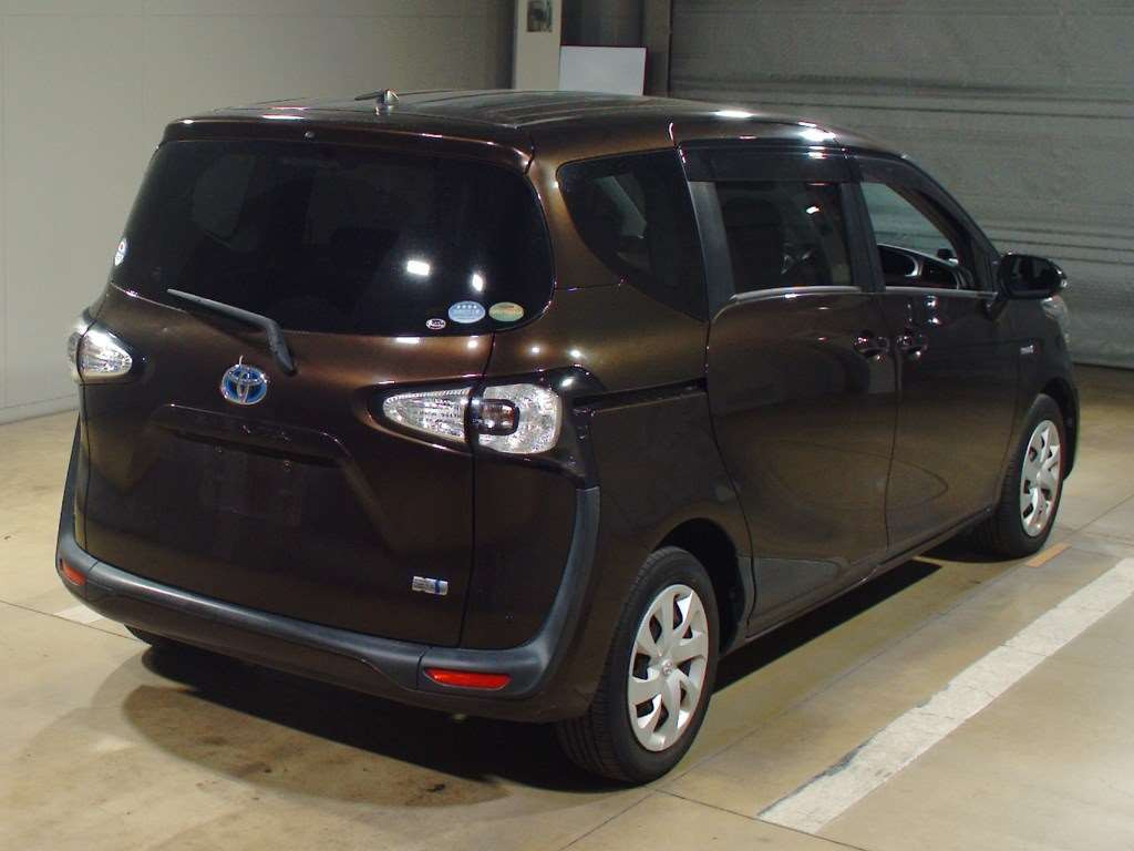 2016 Toyota Sienta NHP170G[1]