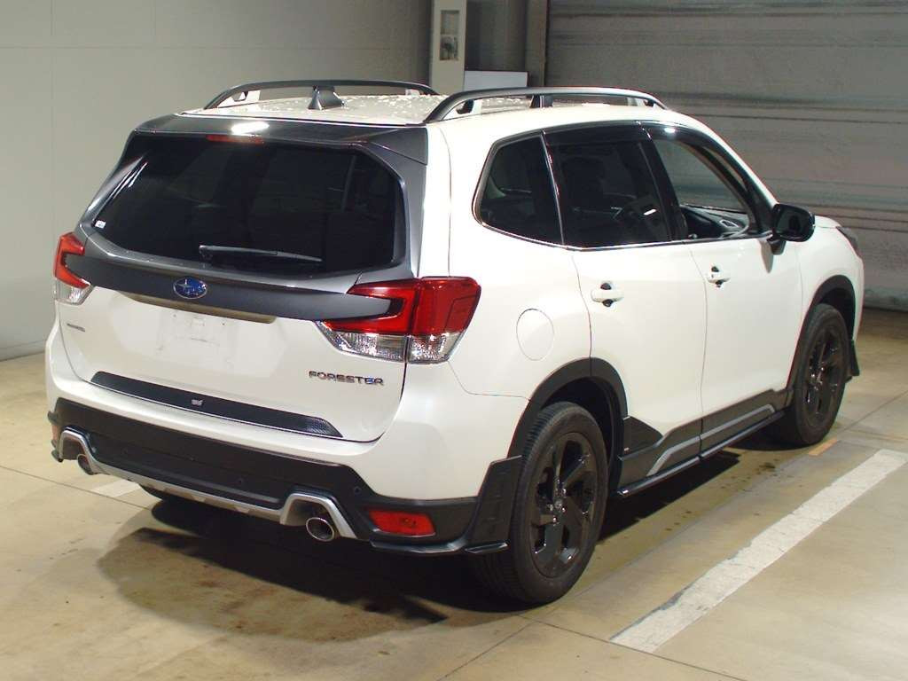 2021 Subaru Forester SK5[1]