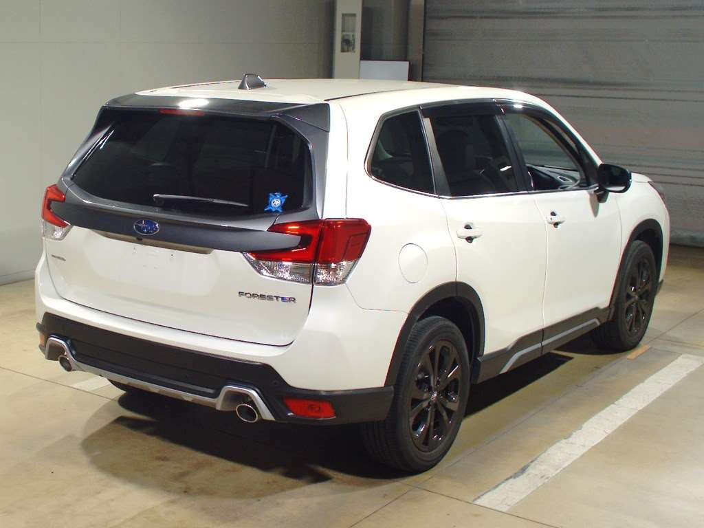 2021 Subaru Forester SK5[1]