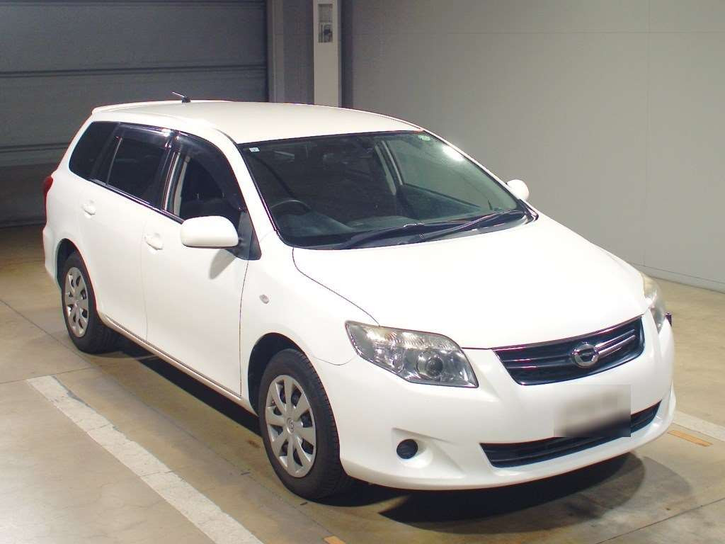 2011 Toyota Corolla Fielder NZE141G[2]