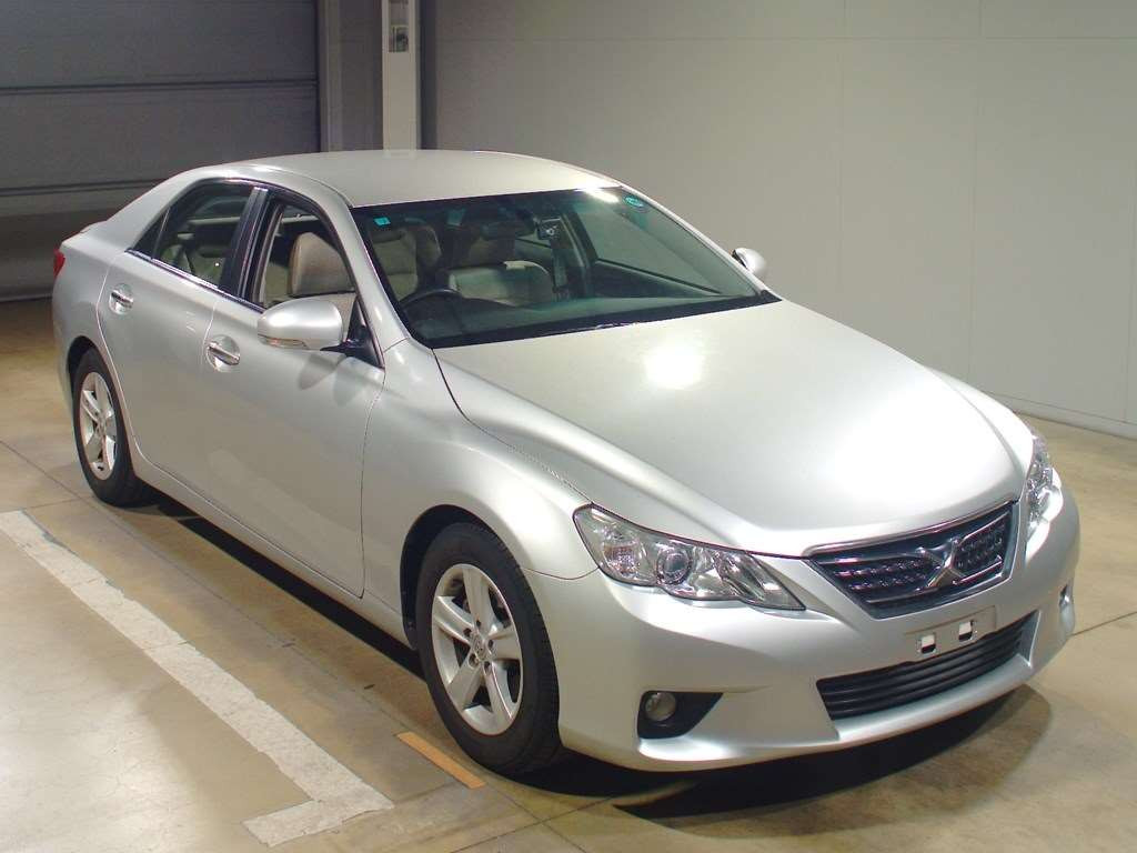 2010 Toyota Mark X GRX130[2]