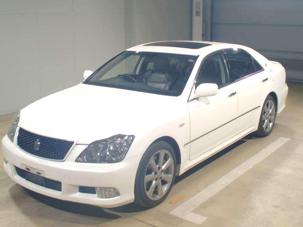 2006 Toyota Crown GRS184[0]