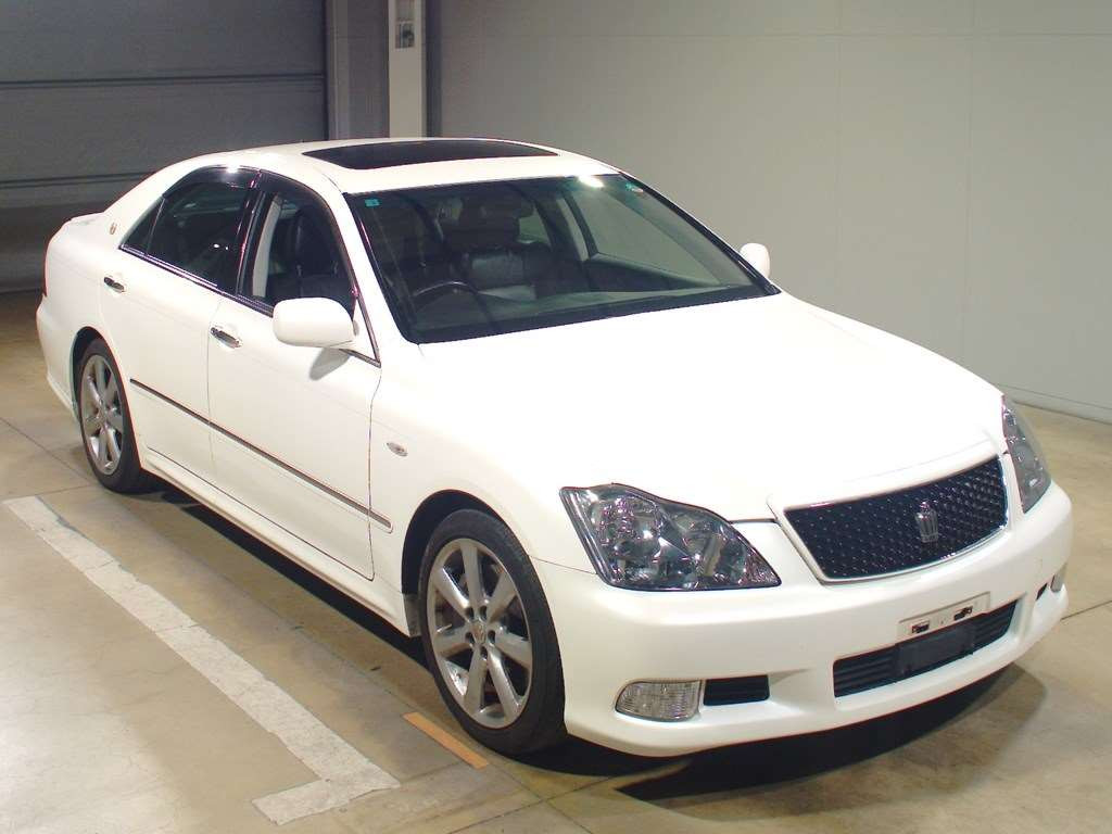 2006 Toyota Crown GRS184[2]