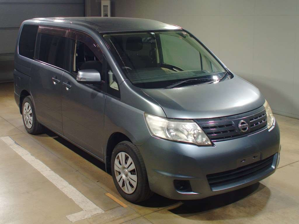 2010 Nissan Serena NC25[2]