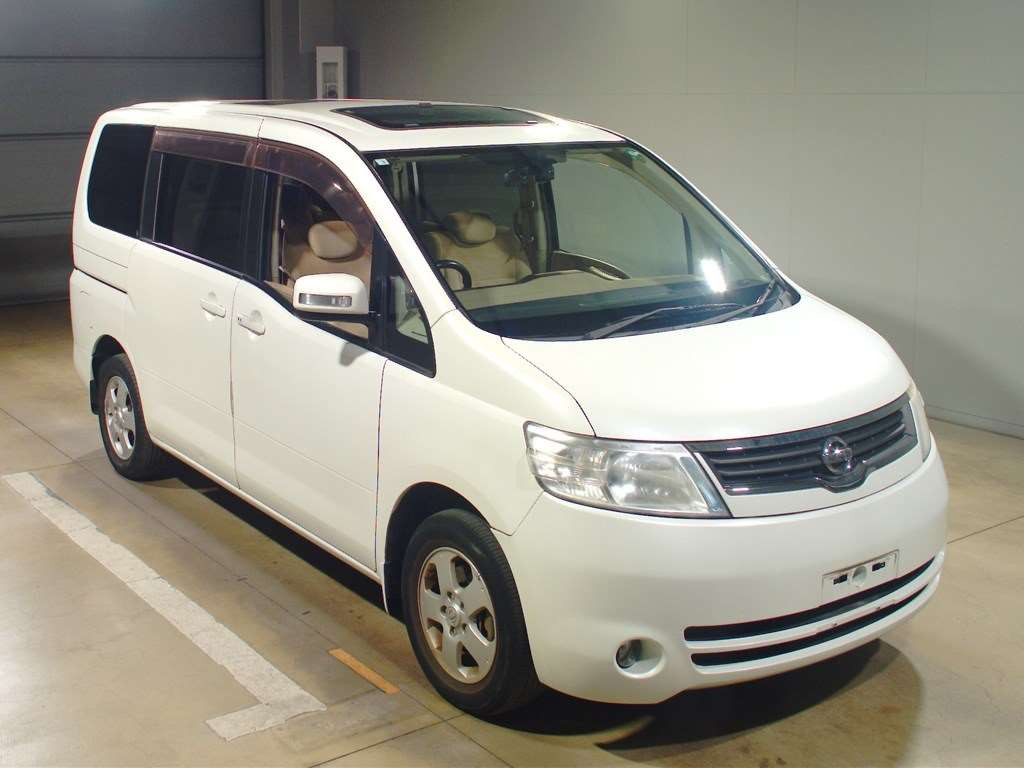 2006 Nissan Serena NC25[2]