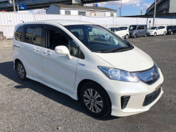 2012 Honda Freed hybrid