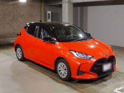 2021 Toyota YARIS