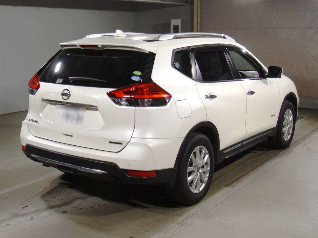 2018 Nissan X-Trail HT32[1]