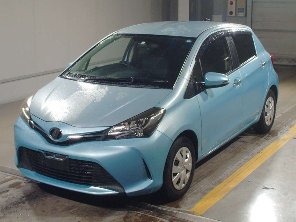 2016 Toyota Vitz NSP130[0]