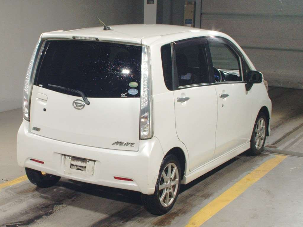 2013 Daihatsu Move LA100S[1]