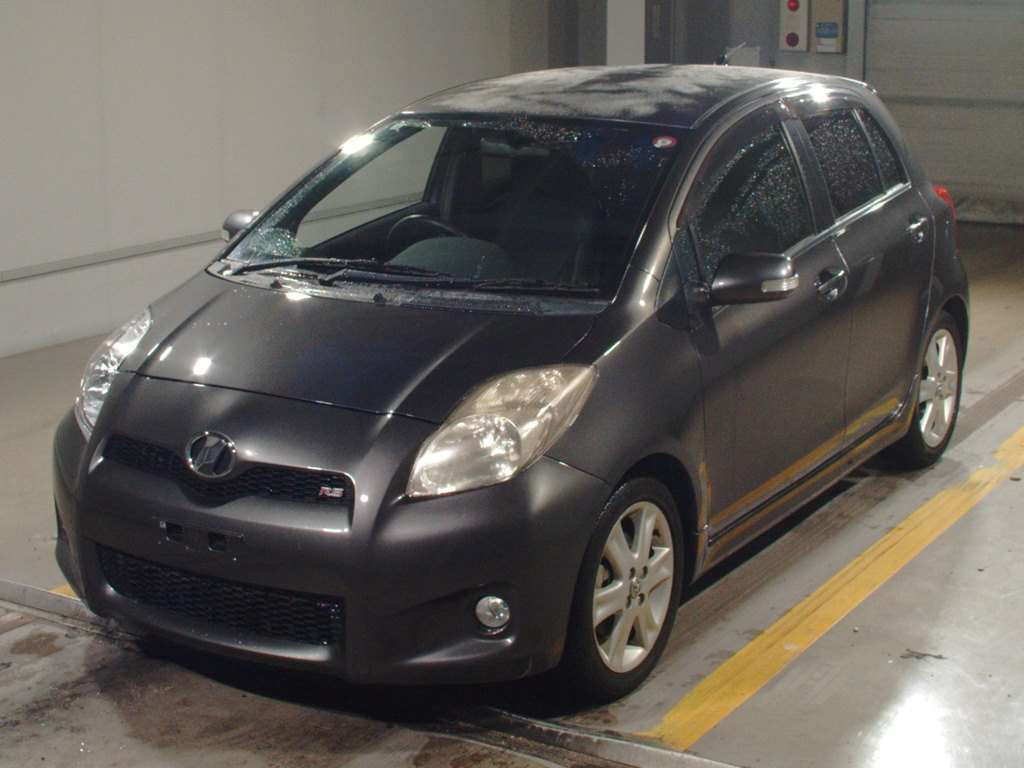 2010 Toyota Vitz NCP91[0]