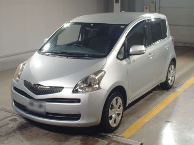 2010 Toyota Ractis