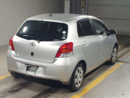 2007 Toyota Vitz