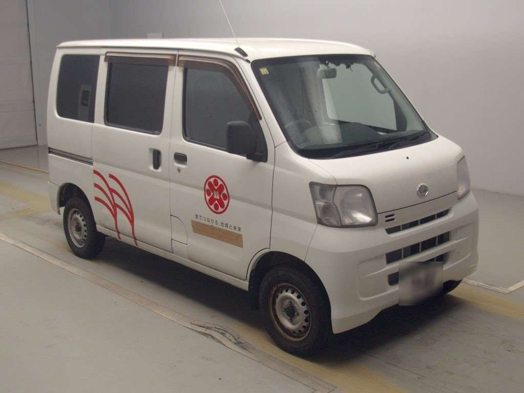 2015 Daihatsu Hijet Cargo S321V[2]