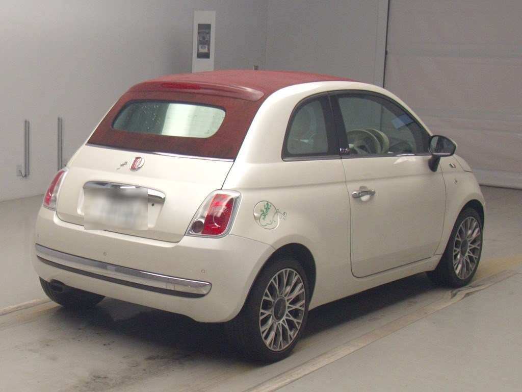 2013 Fiat 500C 31209[1]