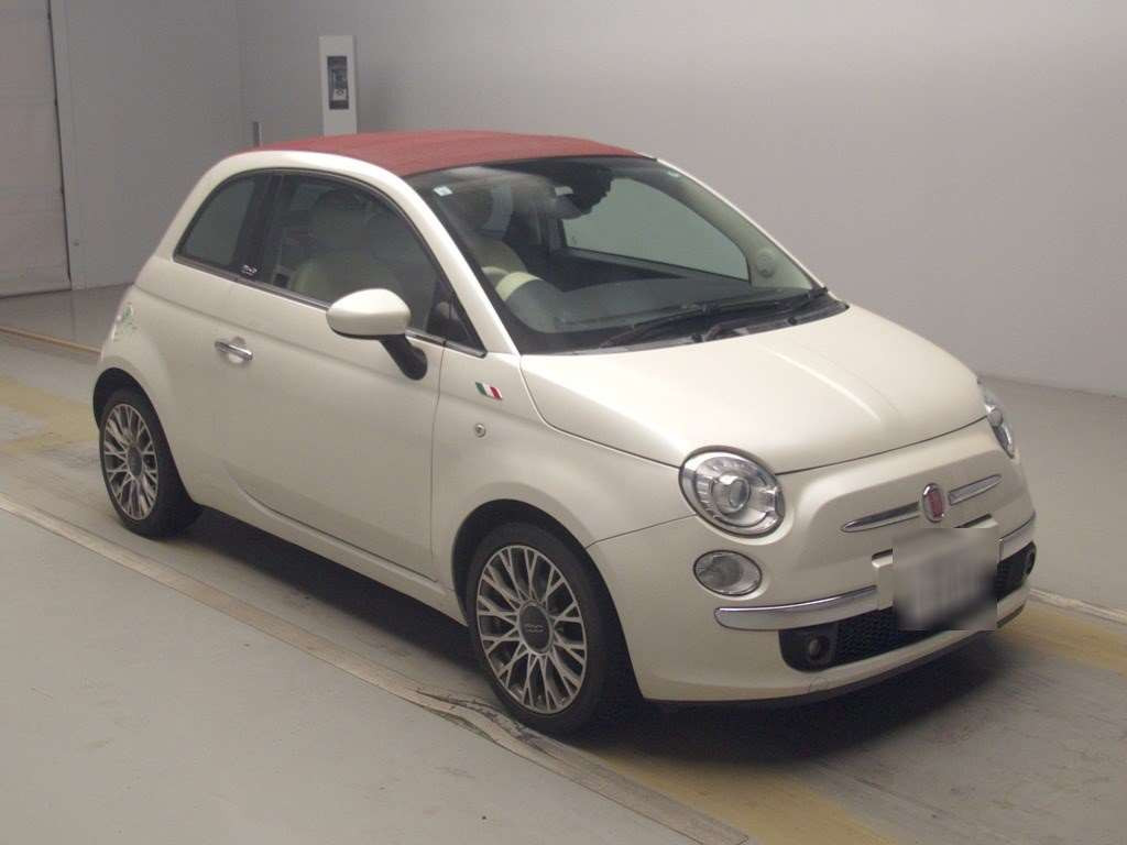 2013 Fiat 500C 31209[2]