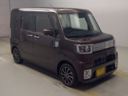 2018 Daihatsu Wake