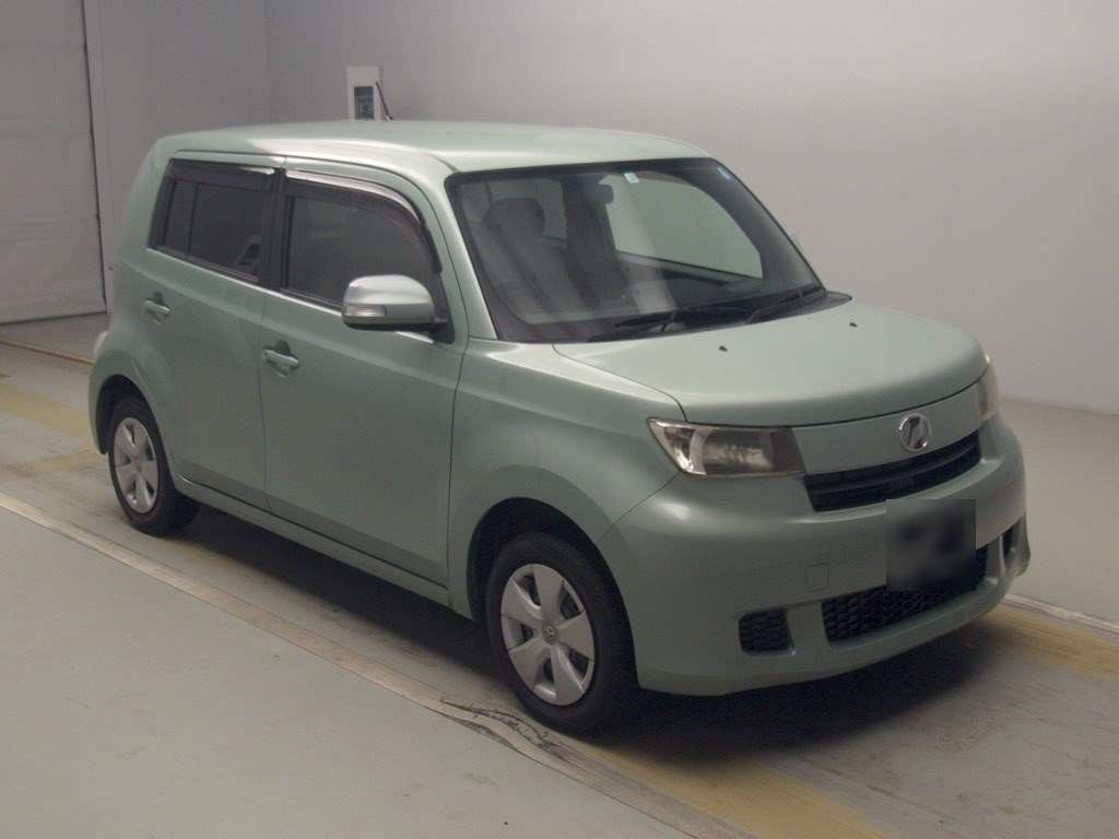 2011 Toyota bB QNC20[2]