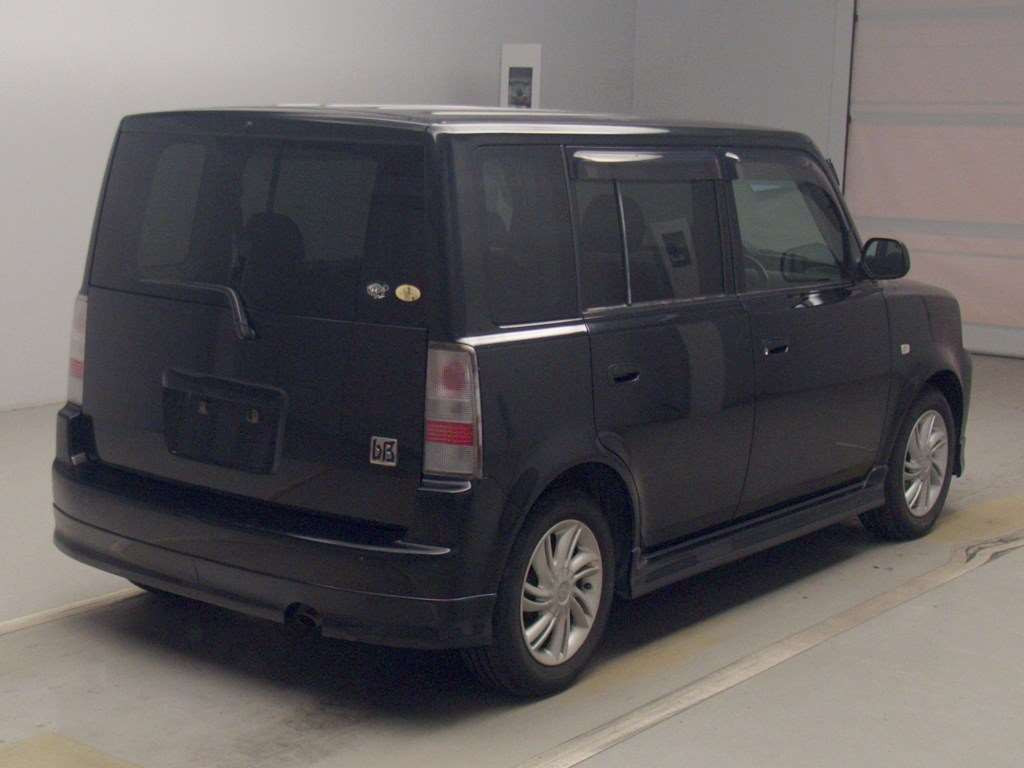 2005 Toyota bB NCP30[1]