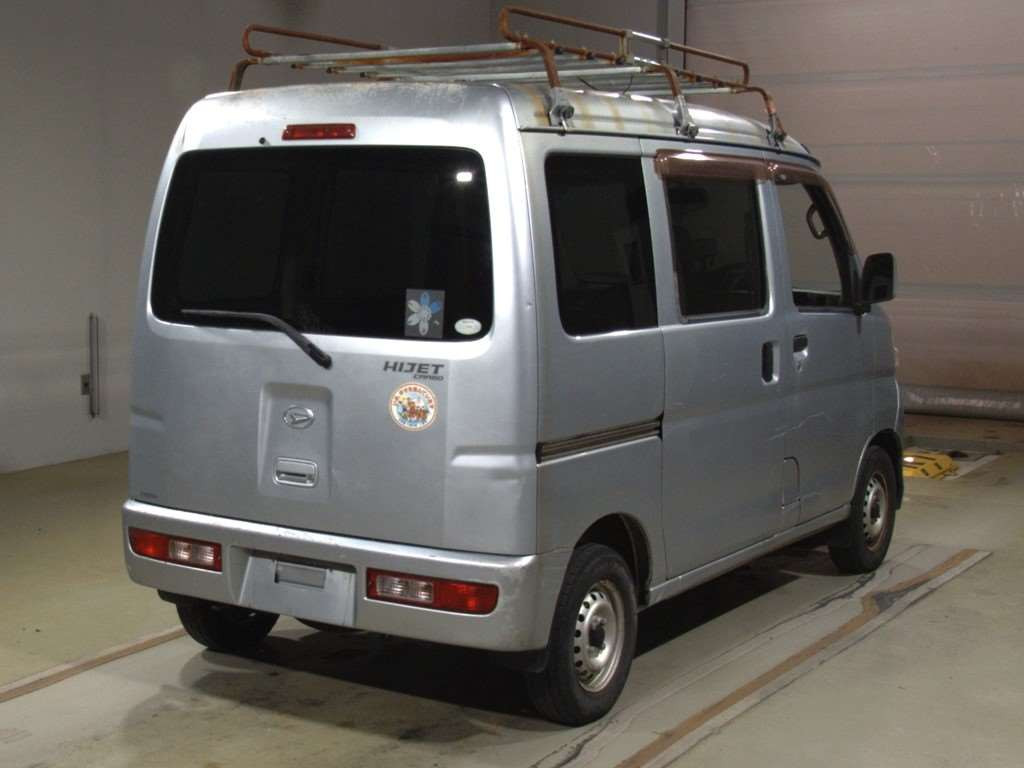 2010 Daihatsu Hijet Cargo S331V[1]