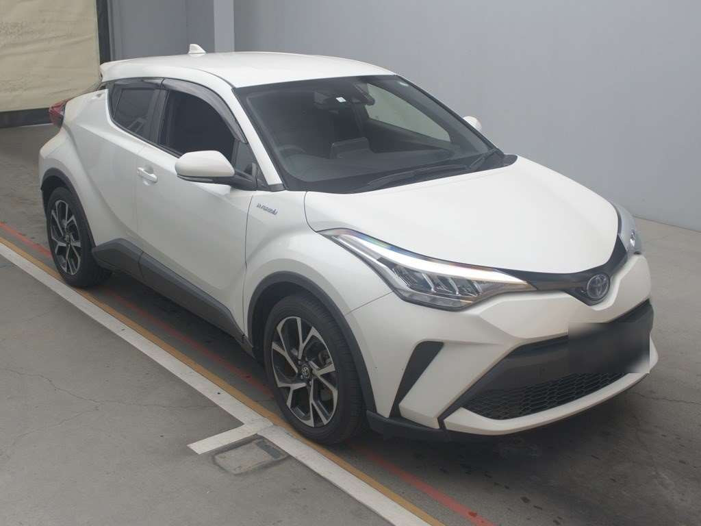 2020 Toyota C-HR ZYX11[2]