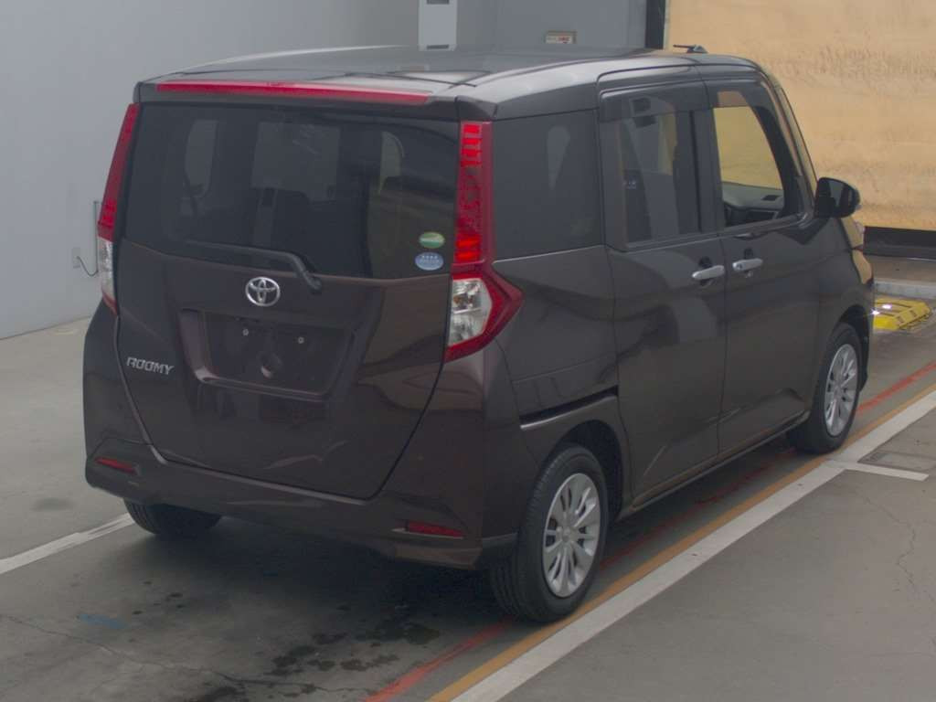 2017 Toyota Roomy M900A[1]