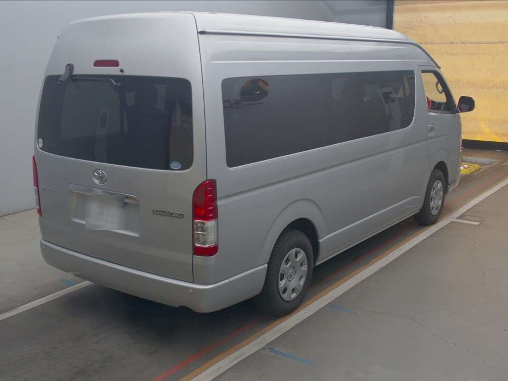 2018 Toyota Hiace Wagon TRH224W[1]