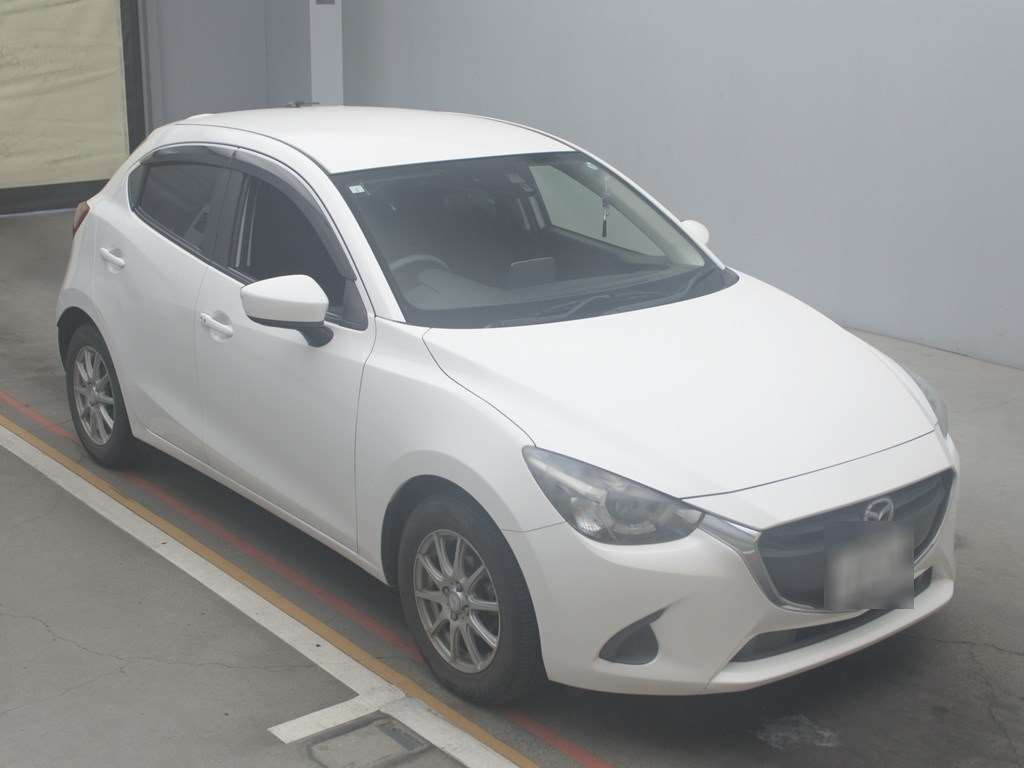 2015 Mazda Demio DJ3FS[2]