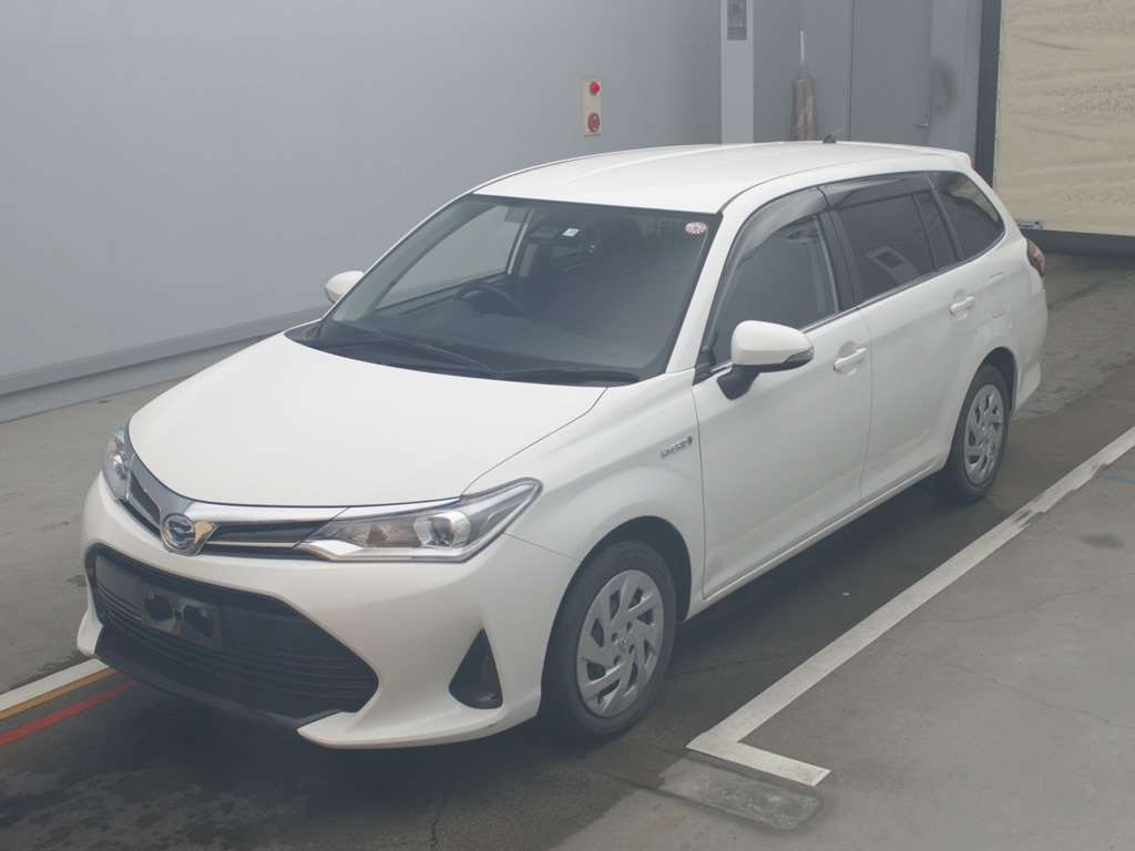 2017 Toyota Corolla Fielder NKE165G[0]