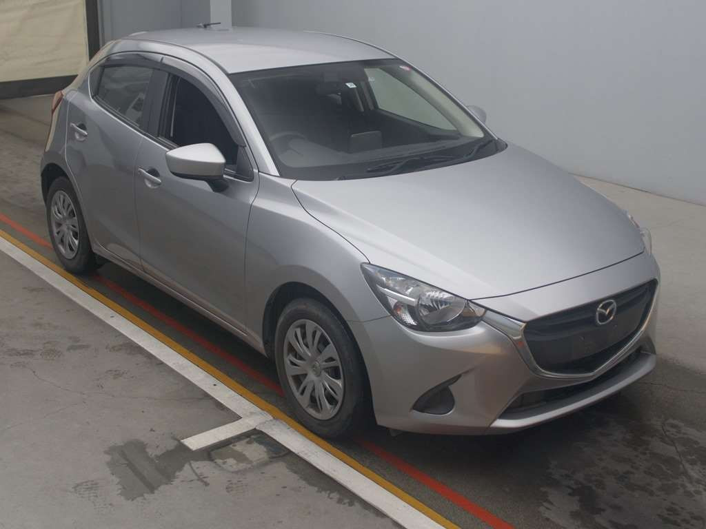 2015 Mazda Demio DJ3FS[2]