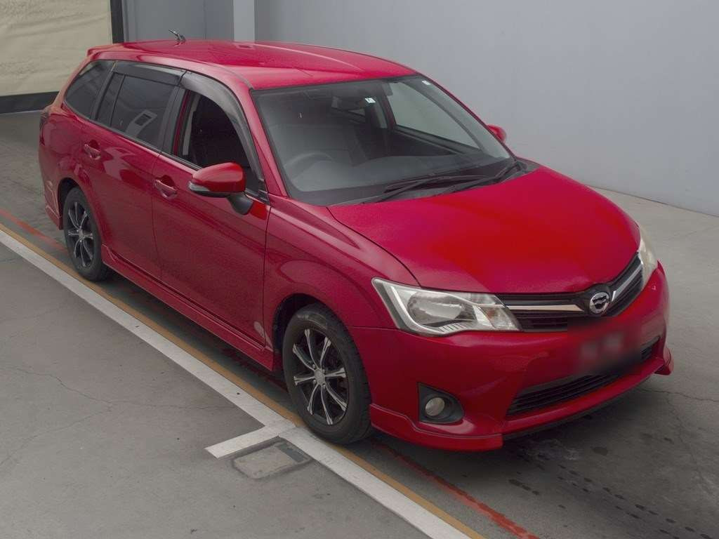 2012 Toyota Corolla Fielder NZE161G[2]