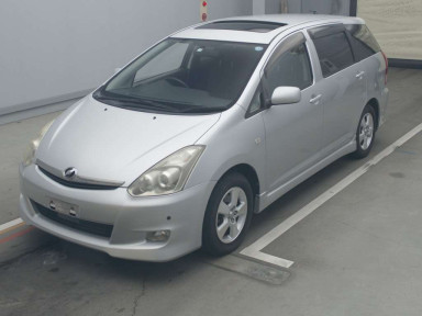 2005 Toyota Wish