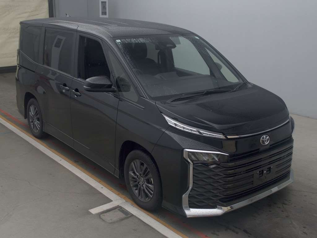 2024 Toyota Voxy MZRA90W[2]