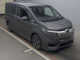 2018 Honda Step WGN Spada