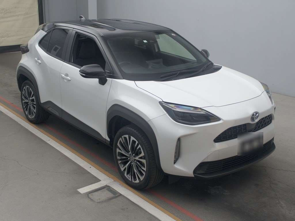 2023 Toyota YARIS CROSS MXPJ10[2]