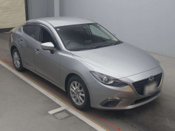 2014 Mazda Axela