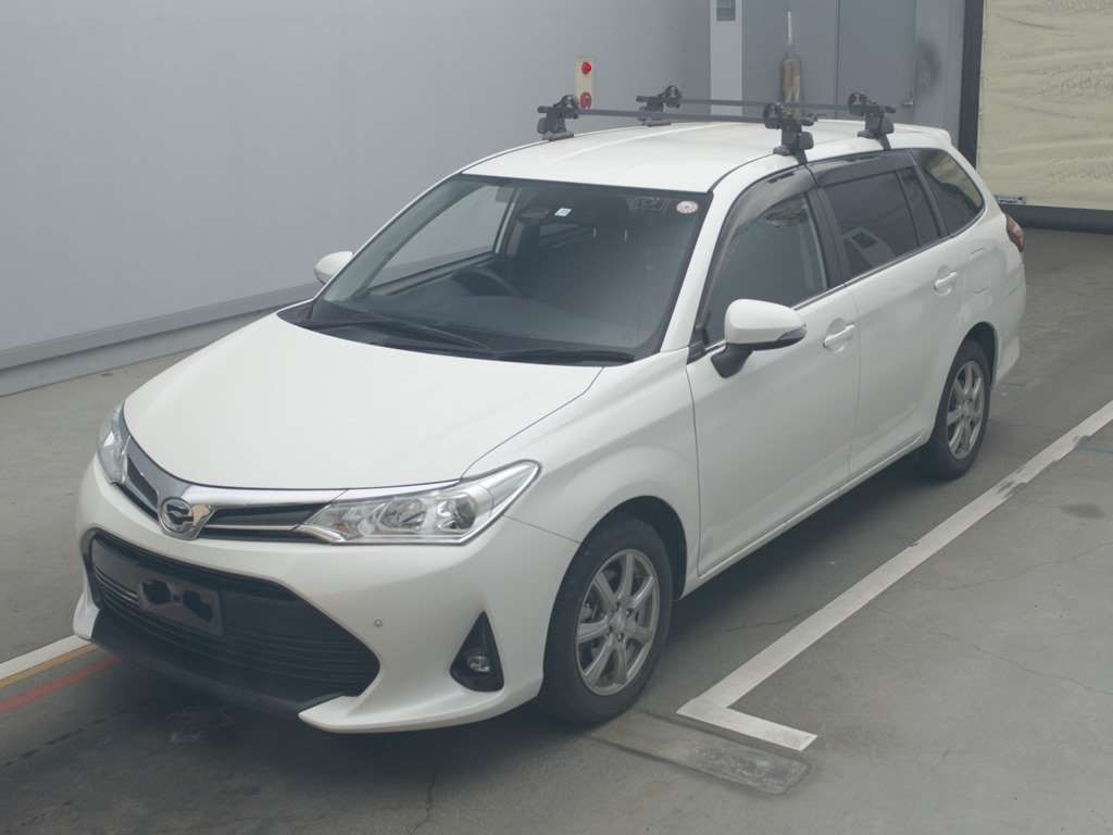 2017 Toyota Corolla Fielder NRE161G[0]