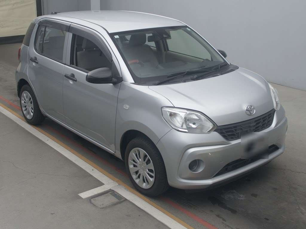 2017 Toyota Passo M700A[2]