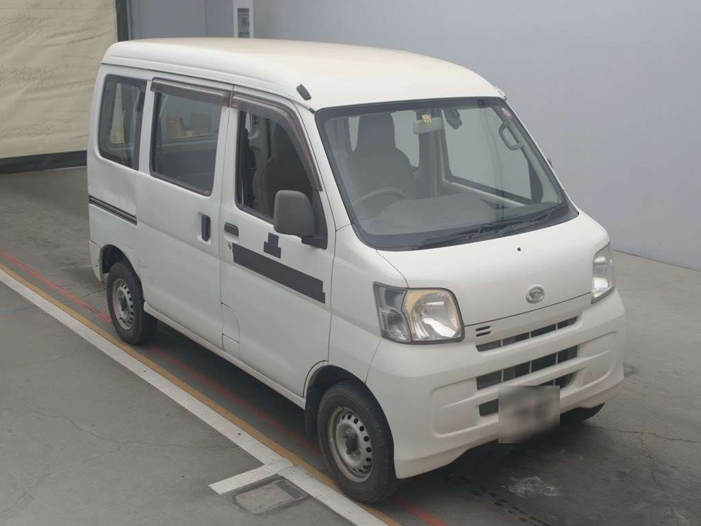 2014 Daihatsu Hijet Cargo S321V[2]