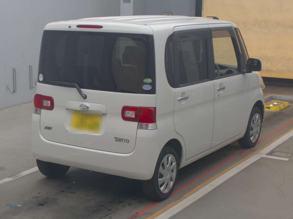 2013 Daihatsu Tanto L375S[1]