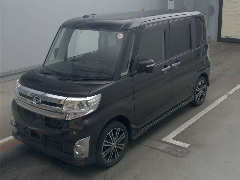 2015 Daihatsu Tanto Custom LA600S[0]