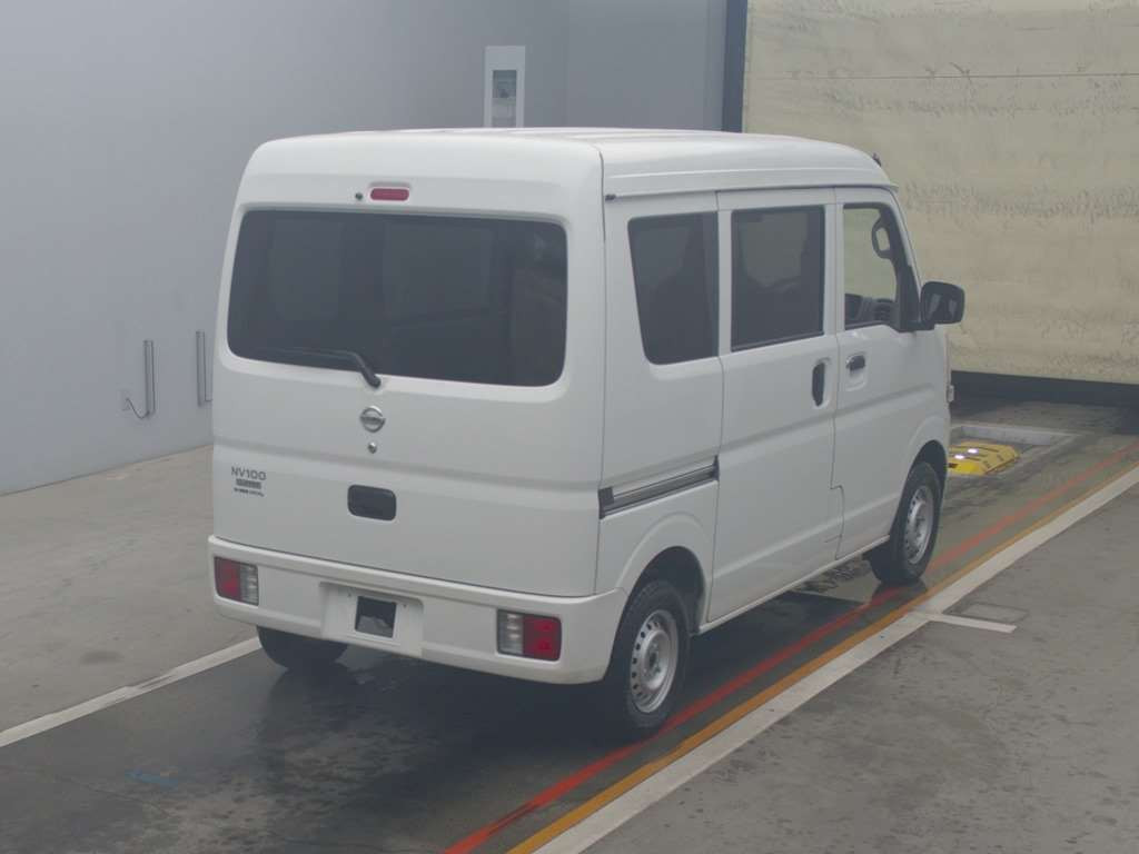 2023 Nissan NV100 Clipper DR17V[1]