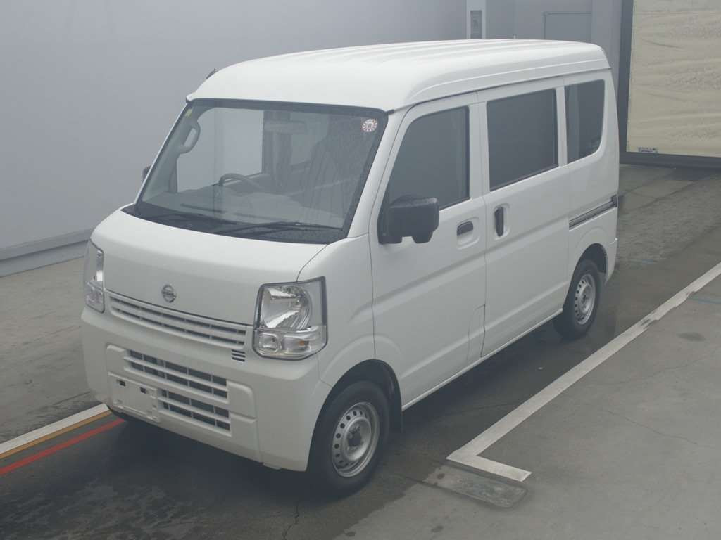 2023 Nissan NV100 Clipper DR17V[0]