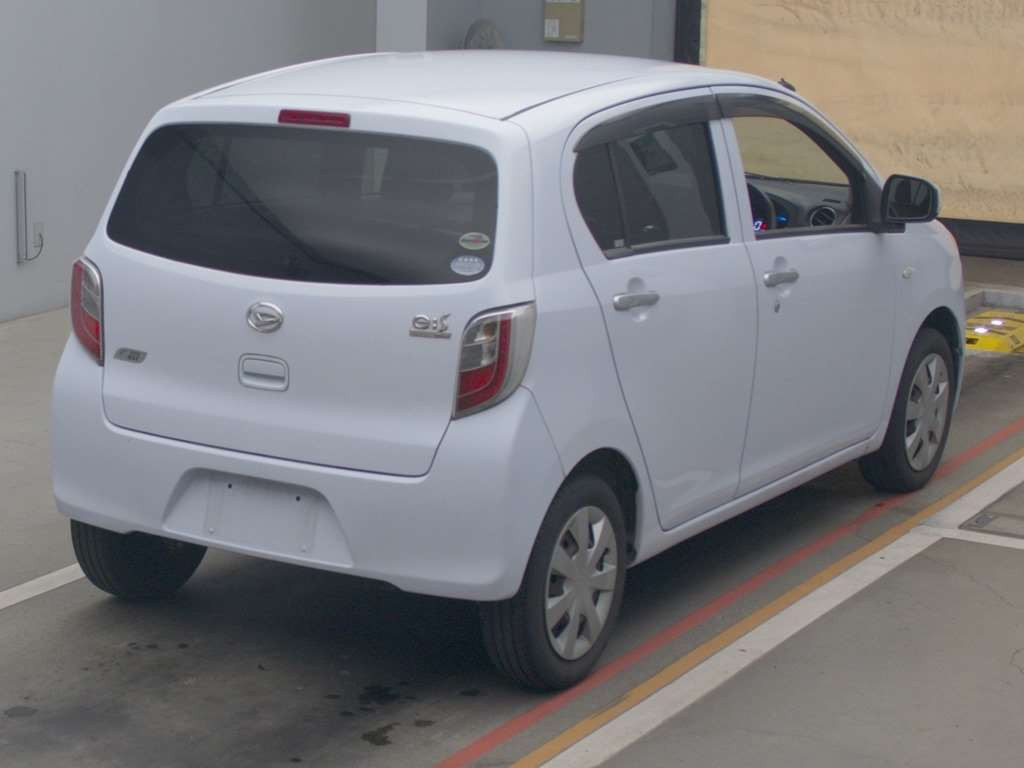 2012 Daihatsu Mira es LA300S[1]