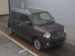 2013 Daihatsu Mira Cocoa