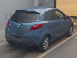 2012 Mazda Demio