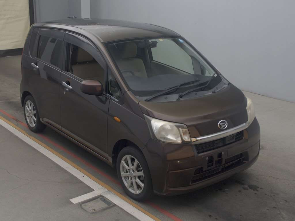 2013 Daihatsu Move LA100S[2]