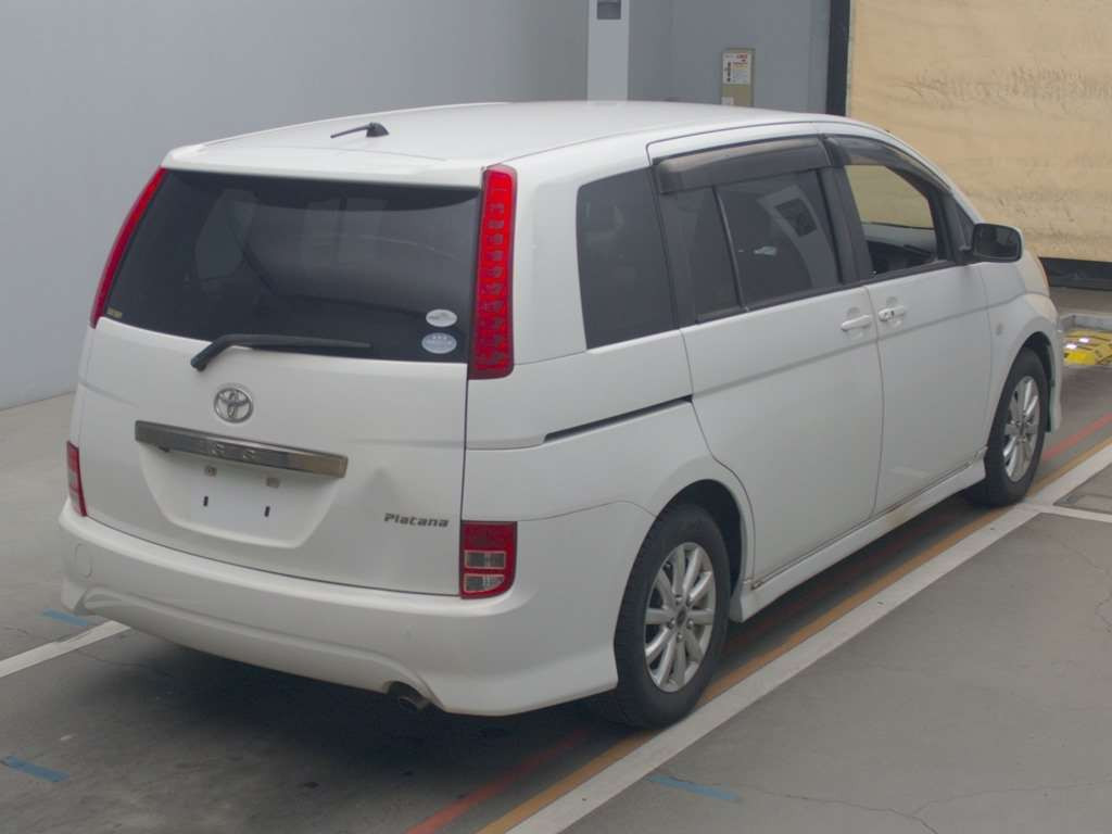 2006 Toyota Isis ZNM10W[1]