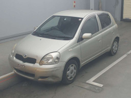 2003 Toyota Vitz